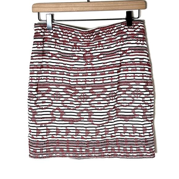 THML red and white elastic waist mini skirt size small S B96 - Picture 5 of 5